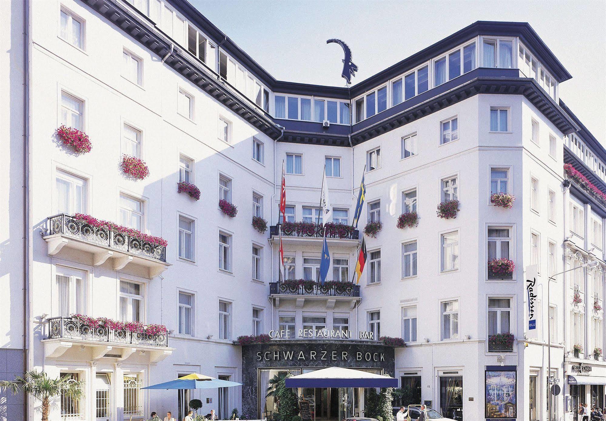 Radisson Blu Hotel Schwarzer Bock Wiesbaden Dış mekan fotoğraf